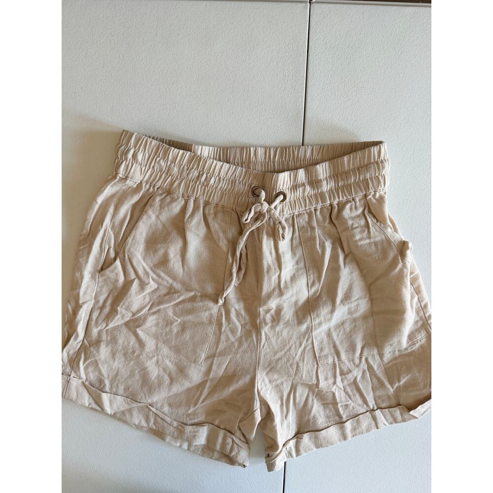 3 for $9 Zenana linen blend beige shorts, EUC drawstring waste M